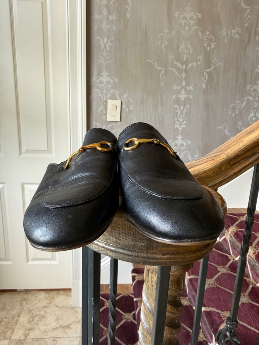 ARQA ladies, black leather mules, very good condition US size 8 - Picture 3 of 12